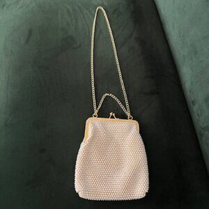 VINTAGE White Beaded Clutch Purse With Adjustable Gold Chain Strap